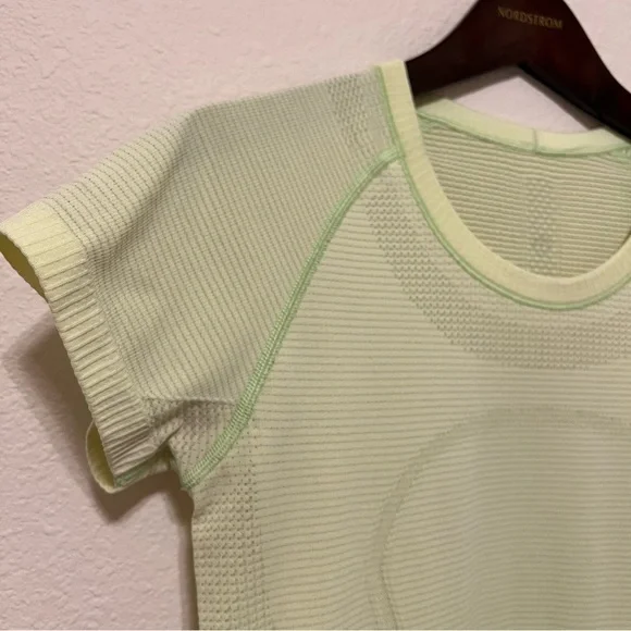 Lululemon swiftly tech short sleeve stretchy T-shirt, neon yellow, size 8 - Picture 6 of 13